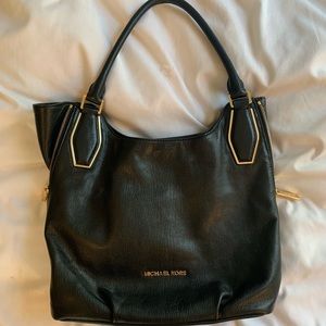 Michael Kors Purse Black Leather Never Used